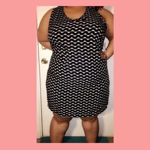 - Black and White, Above knee, shoulder-less